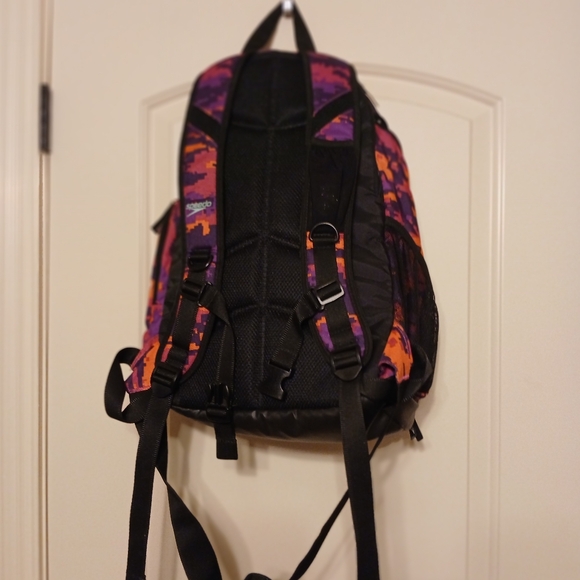Speedo teamster backpack. - Picture 4 of 4